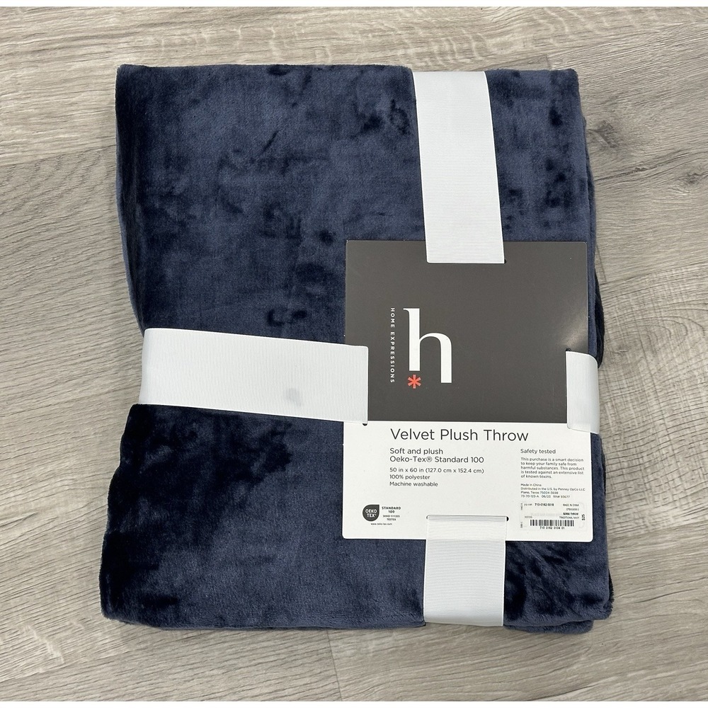 Home Expressions Velvet Plush Solid Throw Blanket 50"x 60" Navy Blue NWT